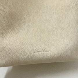 Picture of Loro Piana Handbags _SKUfw214916998fw